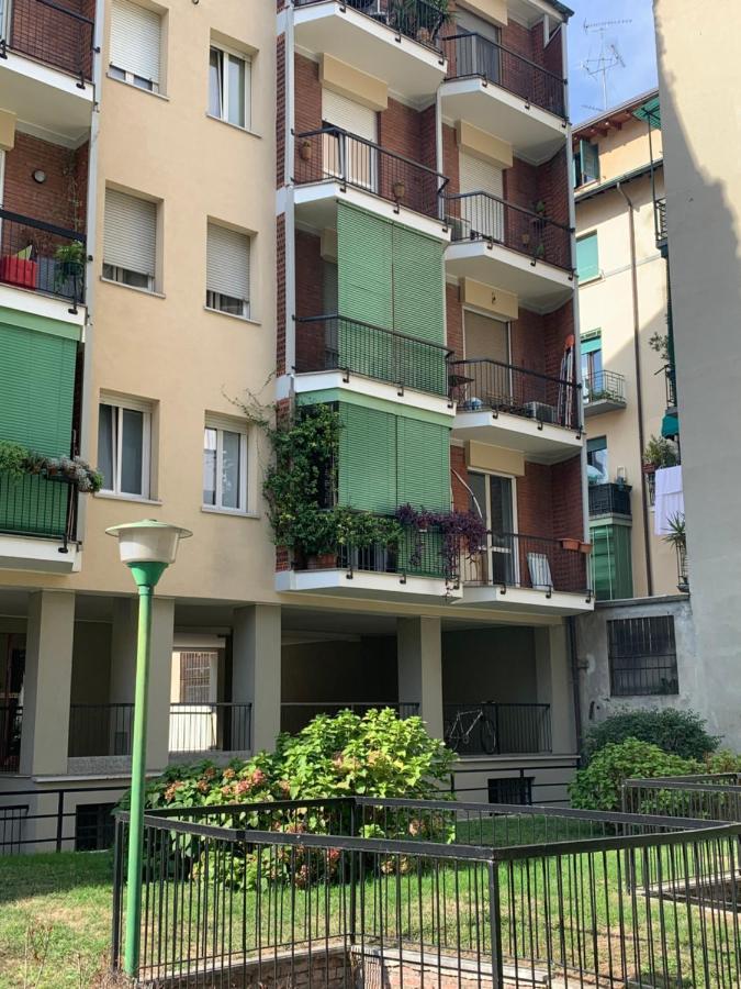 Smart Apartment Prada Foundation Milan Bagian luar foto